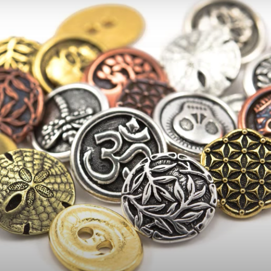 We Love Buttons! Jewelry Ideas and Inspiration