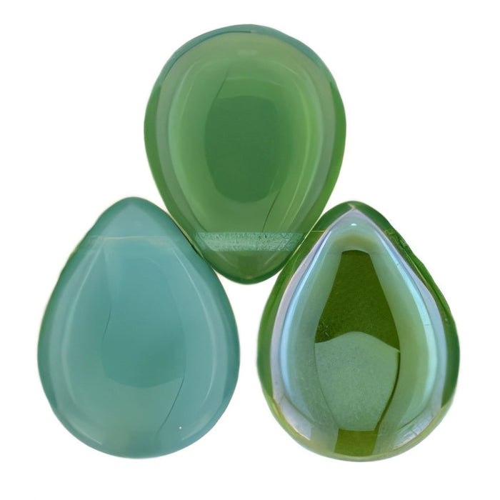 Czech Pear Shaped Drops 16 x 12mm Milky Peridot - Celsian (25pcs)