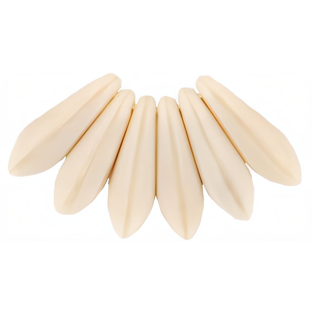 Czech Dagger 16 x 5mm Opaque Lt Beige (50pcs)