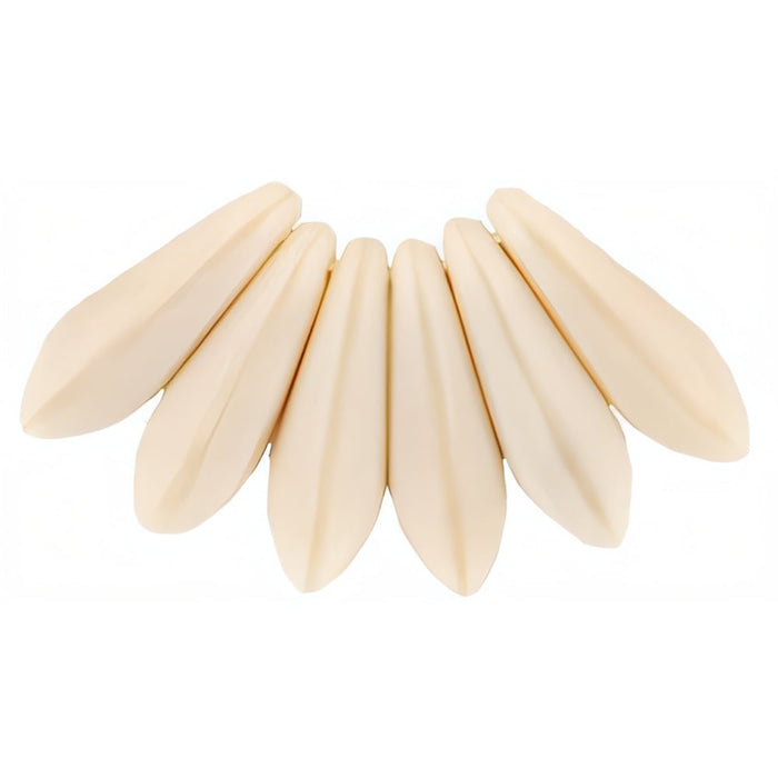 Czech Dagger 16 x 5mm Opaque Lt Beige (50pcs)