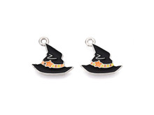 Platinum-Finish Witch Hat Enamel Charm 17.5x17mm
