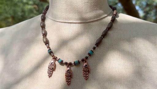 How to Make the Rustic Zen Necklace Stringing Project by Deb Floros