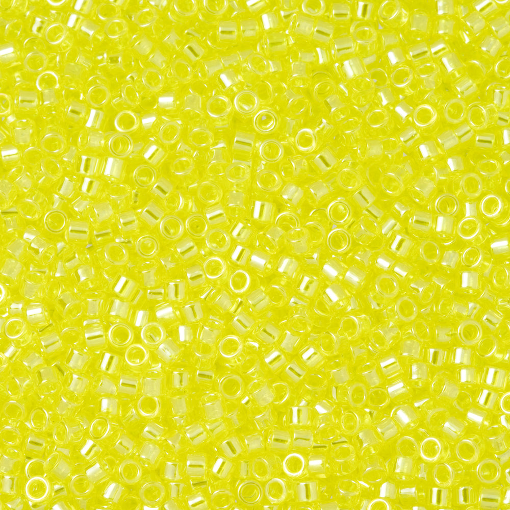 Toho Aiko Seed Beads, 11/0 #102 'Transparent Lemon Luster' (4 Grams)