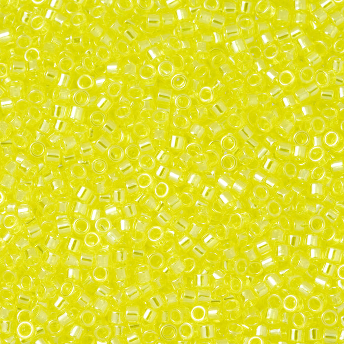 Toho Aiko Seed Beads, 11/0 #102 'Transparent Lemon Luster' (4 Grams)