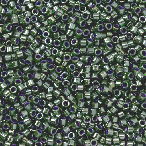 Toho Aiko Seed Beads, 11/0 #1047 'Olive-Lined Peridot' (4 Grams)