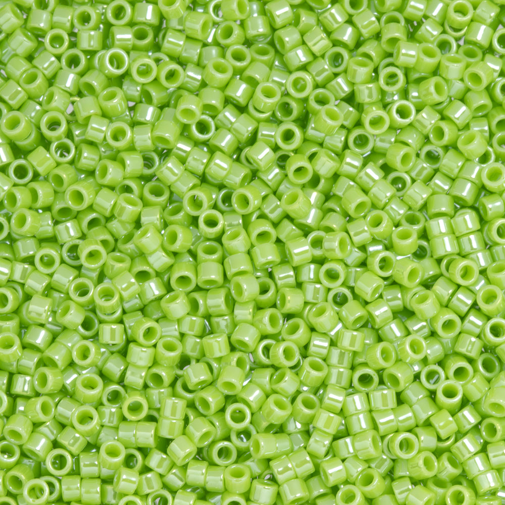 Toho Aiko Seed Beads, 11/0 #131 'Opaque Sour Apple Luster' (4 Grams)