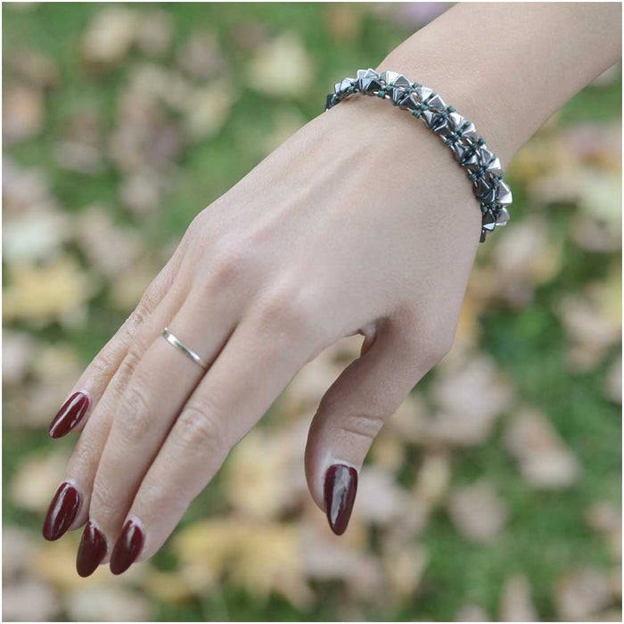 Retired - Midnight Super Kheops Par Puca Memory Wire Bracelet Set