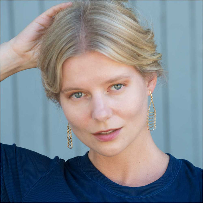 Retired - Scalloped Bar Chain Earrings