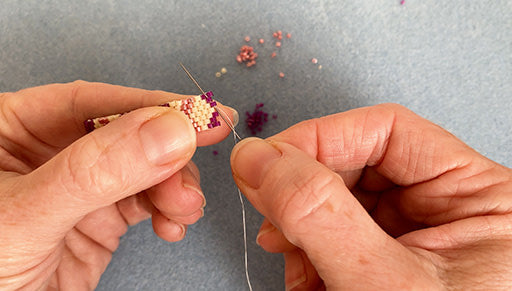 How to Easily Taper Odd-Count Peyote Stitch Ends