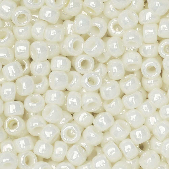 Toho Seed Beads, Round 8/0 #122 'Opaque Lustered Navajo White' (8 Grams)