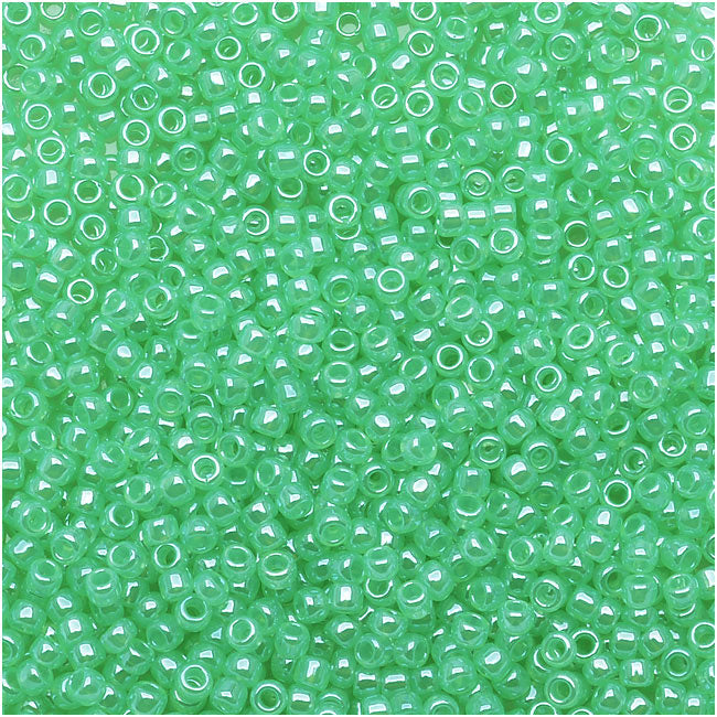 Toho Round Seed Beads 15/0 #144 - Ceylon Celery (8 Grams)