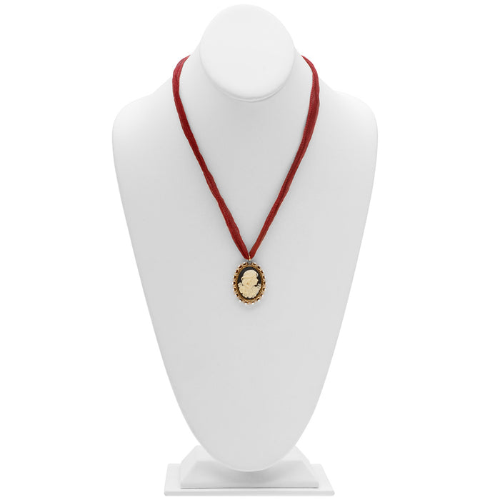 Retired - Elizabeth's Necklace