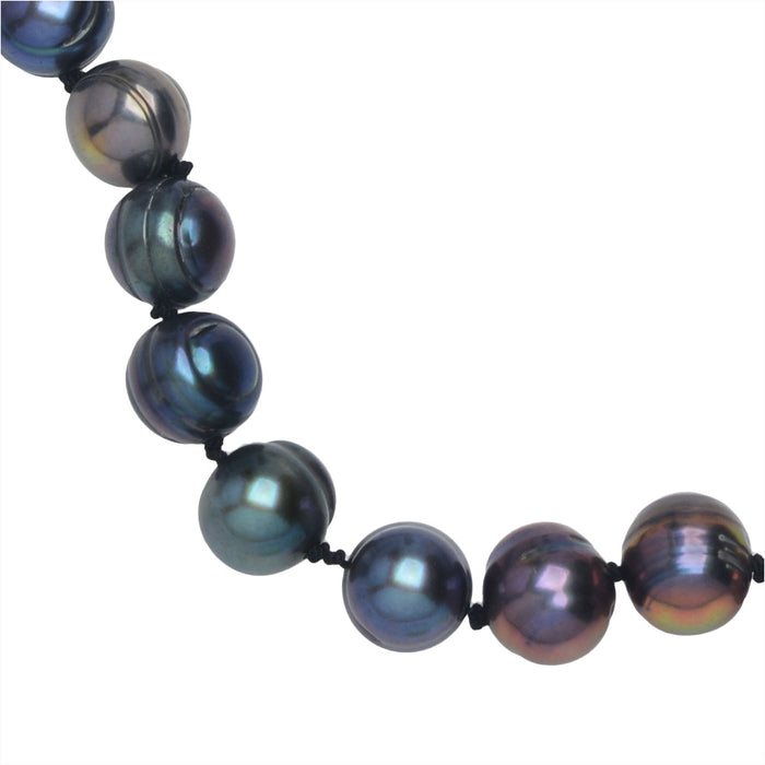 Retired - Peacock Pearl Necklace