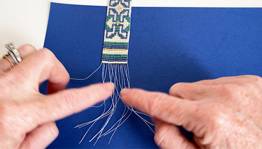 Quick Tip: Make Knot Tying Easier in Loom Work