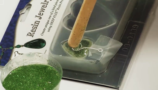 How to Embed an Eye Pin Bail Into a Resin Mold