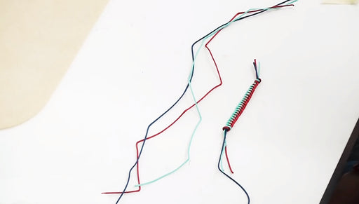 How to do a Half Hitch Knot Zipper Pattern in Macrame