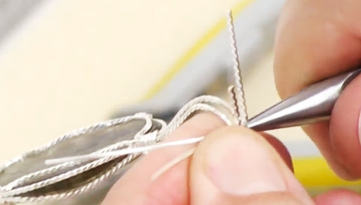 How to Make a Wire Wrapped Soumak Stone Setting by Wyatt White