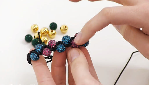 How to Make a Zig Zag Double Shambhala Bracelet