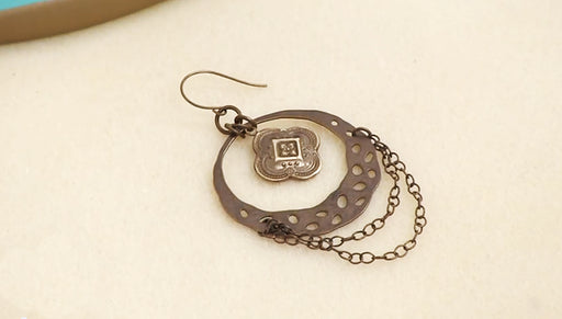 How to Make the Bangalore Detail Earrings by Vintaj