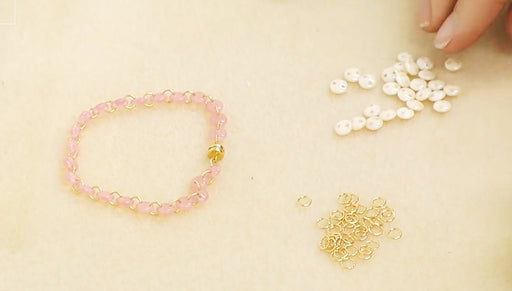 How to Create a CzechMates Lentil Bead Chain and Make a Bracelet