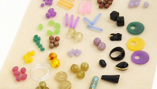 Show & Tell: Vintage Lucite