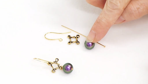 How to Make the Malbec Earrings