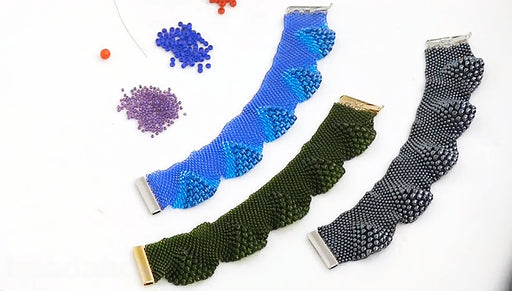 How to do Peyote Bead Weaving with Various Sizes of Beads