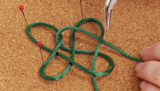 How to Make a Cross Knot