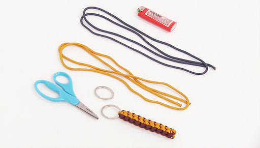 How to Make a Paracord Box Knot Keychain