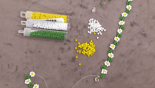 How to Make a Daisy Chain Bracelet