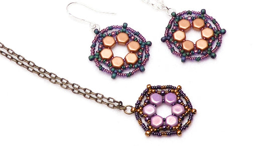 How to Bead Weave a Pendant with the Toho Demi Rounds and 2-Hole Honeycomb Beads