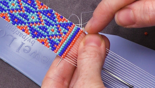 Quick Tip: Switching to a Shorter Needle to Tie Off Loom Work