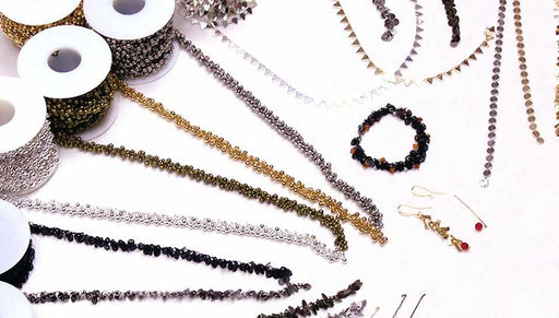 Show and Tell: Charm and Link Chains