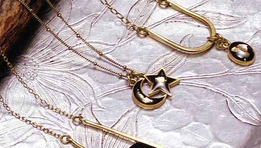 How to Use Crystal Clay with Gilding Flakes and Nunn Design Resin to Create Mixed Media Charms