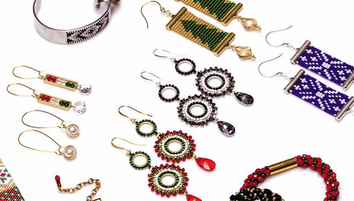 Show & Tell: Exclusive Beadaholique Holiday Kits 2018