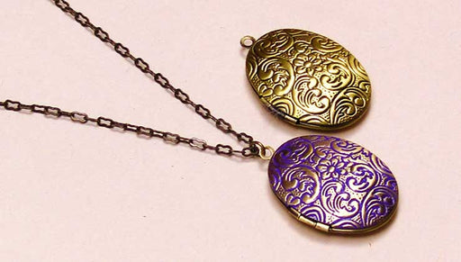 How to Embellish a Metal Locket with Vintaj Patina