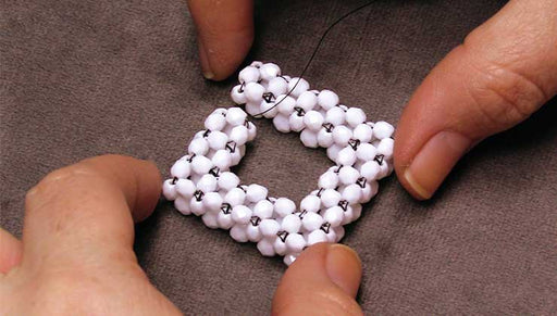 How to Make a Square Shape with Cubic Right Angle Weave