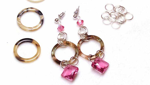 Quick & Easy DIY Jewelry: Zoe Earrings