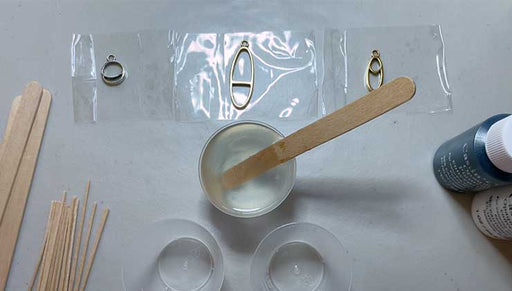 Tips for Working with Resin and Open Back Bezels