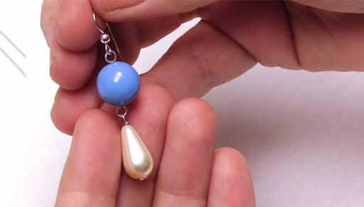 How to Make the Vintage Style Pearl Drop Earrings with Preciosa Crystal Pearls